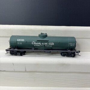 MODEL #6013 CHAMPION OILS STERLING FUELS HO SCALE